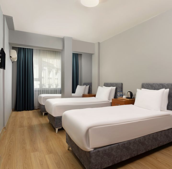 Deluxe Triple Room — Ulubat Castle Hotel, Fatih İstanbul